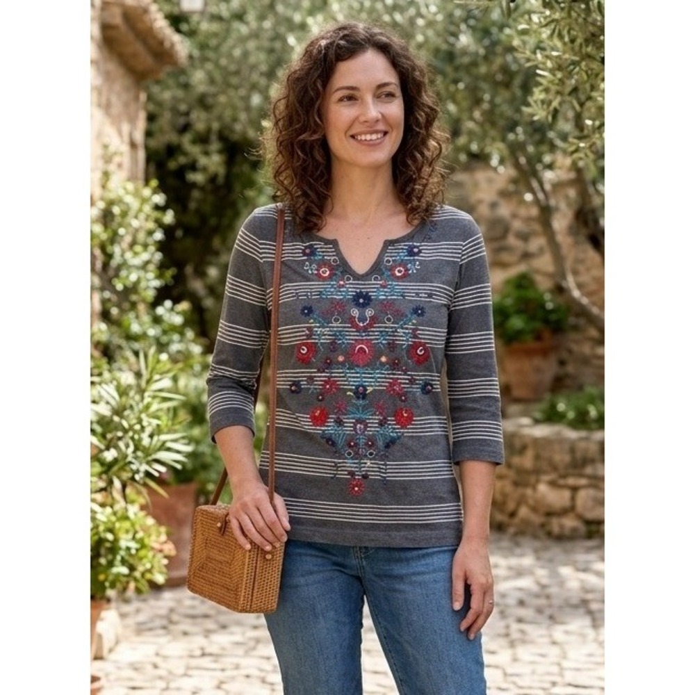 JW Los Angeles Striped Floral Embroidered 3/4 Sleeve Top Women's Small Vacation